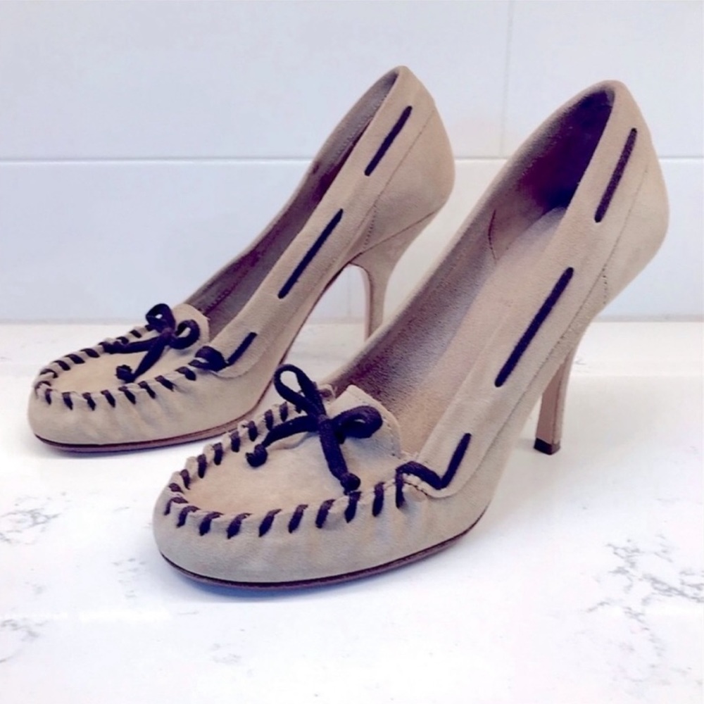 MIU MIU Gorgeous Suede Mocasin Heels - Picture 14 of 14